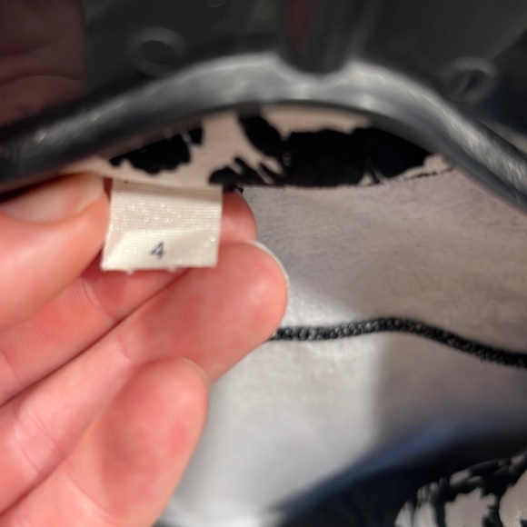 Lululemon jacket - Picture 3 of 8